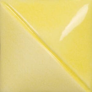 UG-222 Švelniai geltona (SOFT YELLOW)